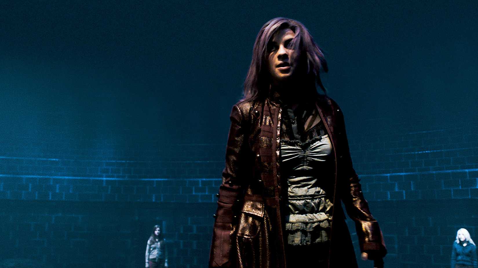 Tonks stands in Harry Potter and the Order of the Phoenix.
