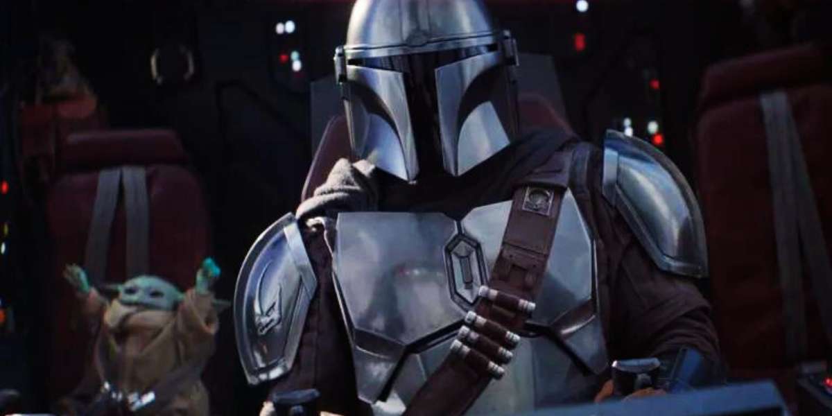 Din Djarin (Pedro Pascal) and Grogu in the cockpit in 'The Mandalorian' S3