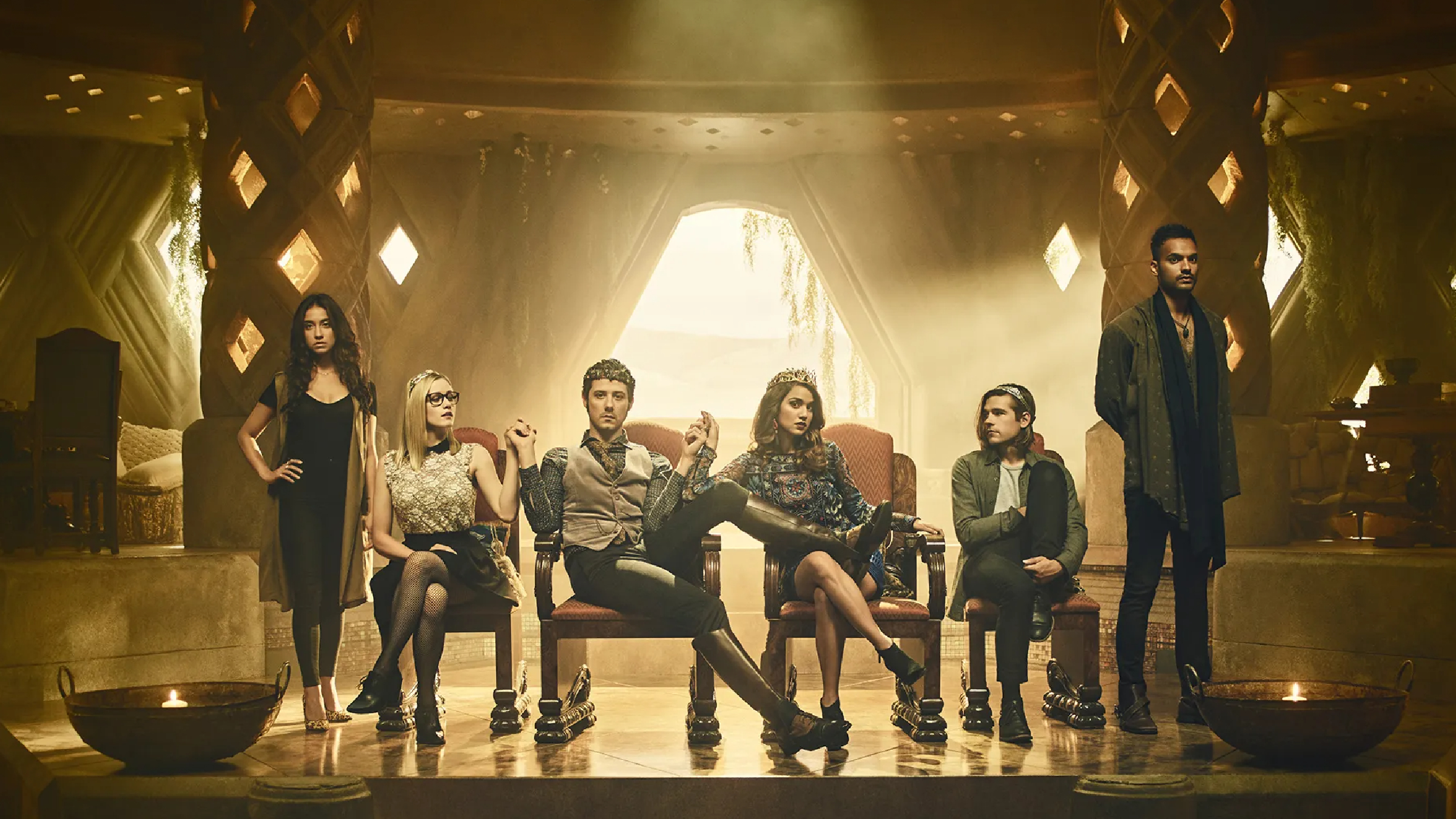 بازیگران سریال The Magicians
